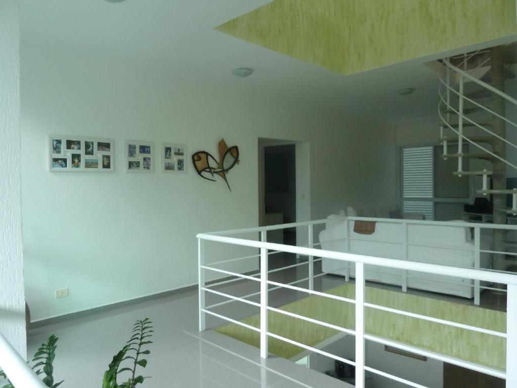 Casa Linda E Espacosa Com Piscina No Guarujá Buitenkant foto